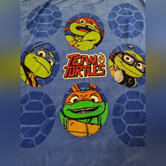 Teenage Mutant Ninja Turtles Kids Silk Touch Fleece Throw - Picture 2 of 4